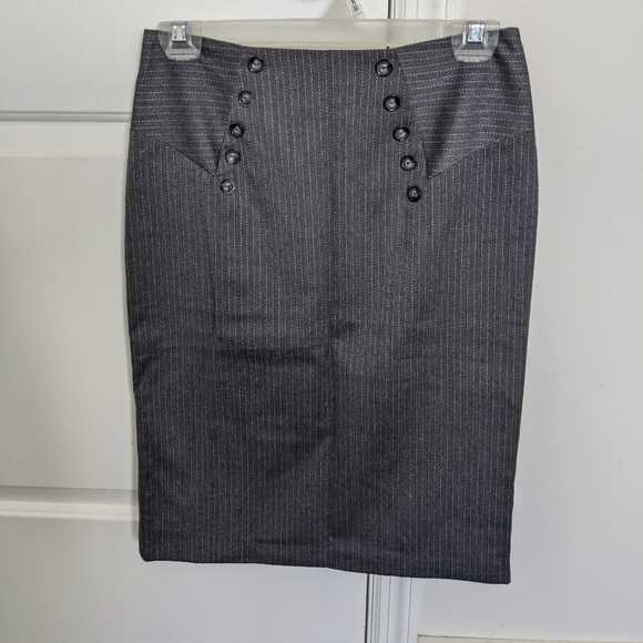 Matching blazer and high waisted skirt - Picture 2 of 4